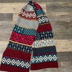 Hollister winter scarf